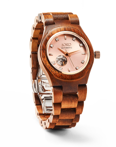 cora-35-front-angled