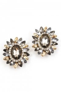 kövekkel díszített fülbevaló