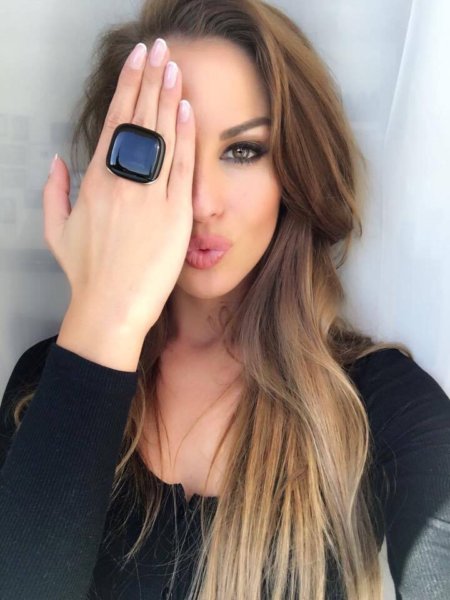 14610570_1066719780113272_928040521_n