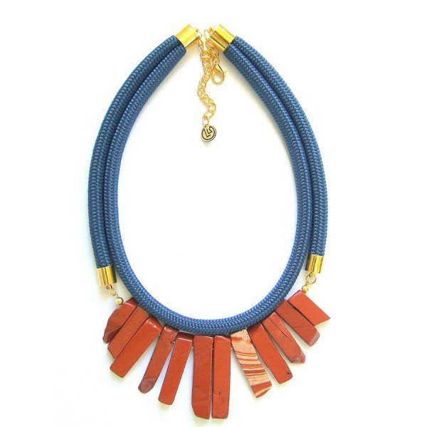 designer-bizsu-ekszer-kek-teglavoros-miranda-nyaklanc-2-600x600