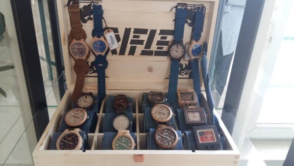 17458041_385294328536609_2245518439530932115_n