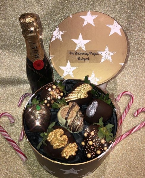 23754689_721744881353280_758131839168455646_n